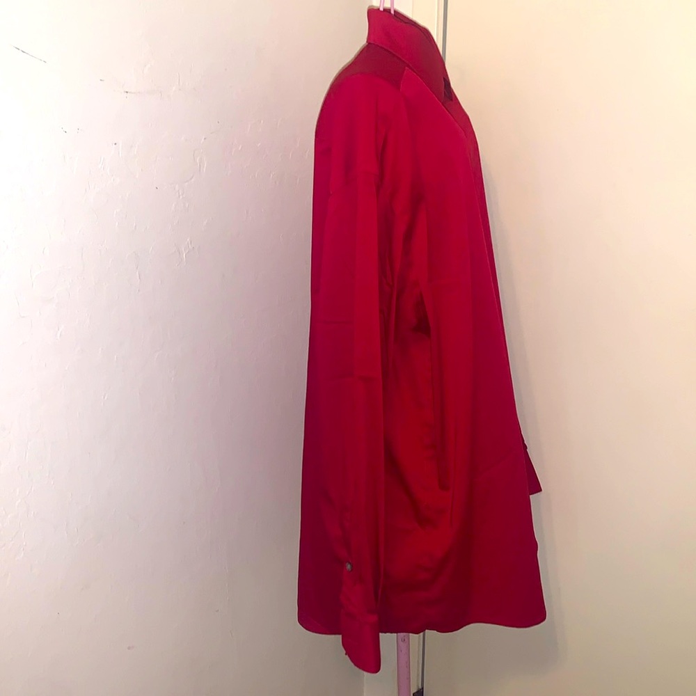 🎁Like New Alfani Regular Fit Men's Red L/S Dress shirt- Medium 15-15.5, 32-33 - Picture 11 of 16
